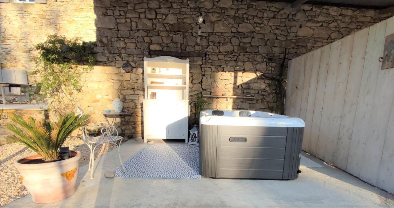 Le Gite De Montagnac La Roque-sur-Cèze Kültér fotó
